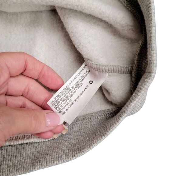 Soft Comfy Red Embroidered Heart Gray Sweatshirt Top PLUS 2 FREE! - Picture 6 of 13